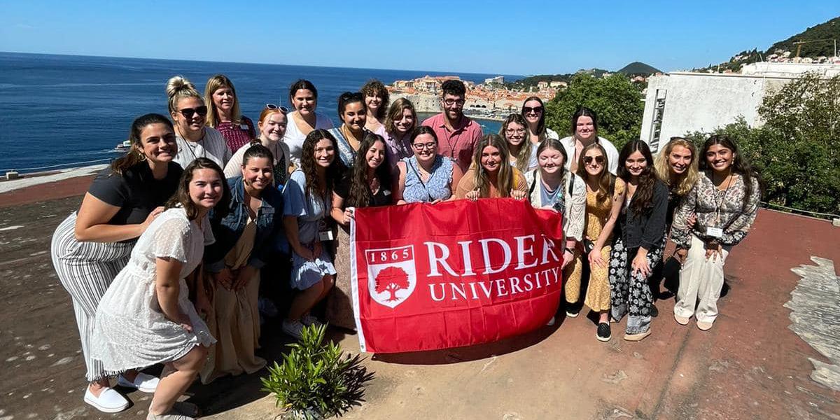 Education students study abroad for first time since 2019 - Vimarsana News